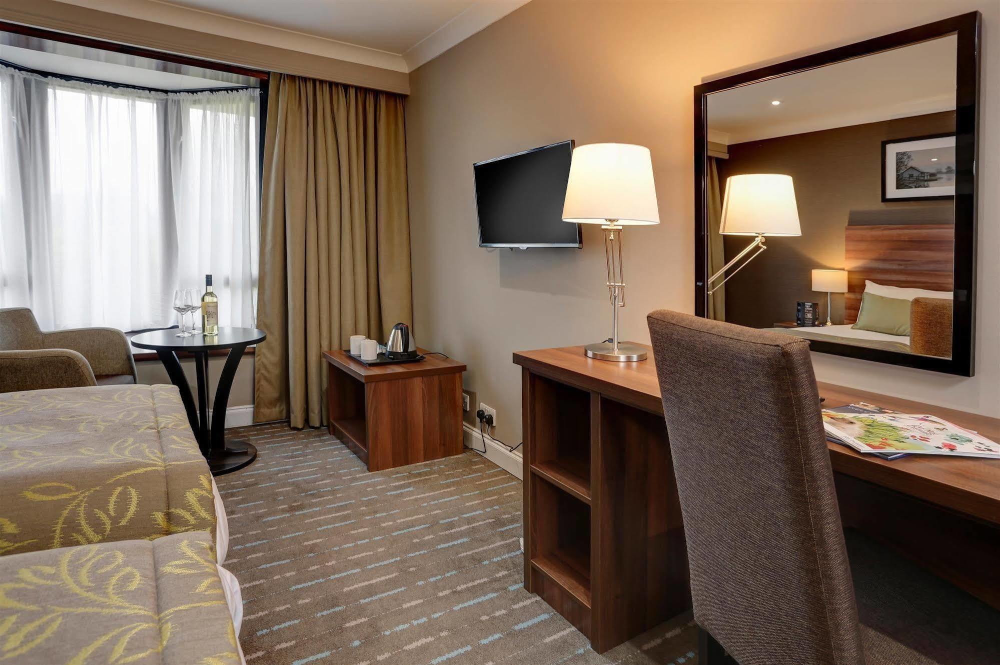 Best Western Brook Hotel NWI Eksteriør bilde